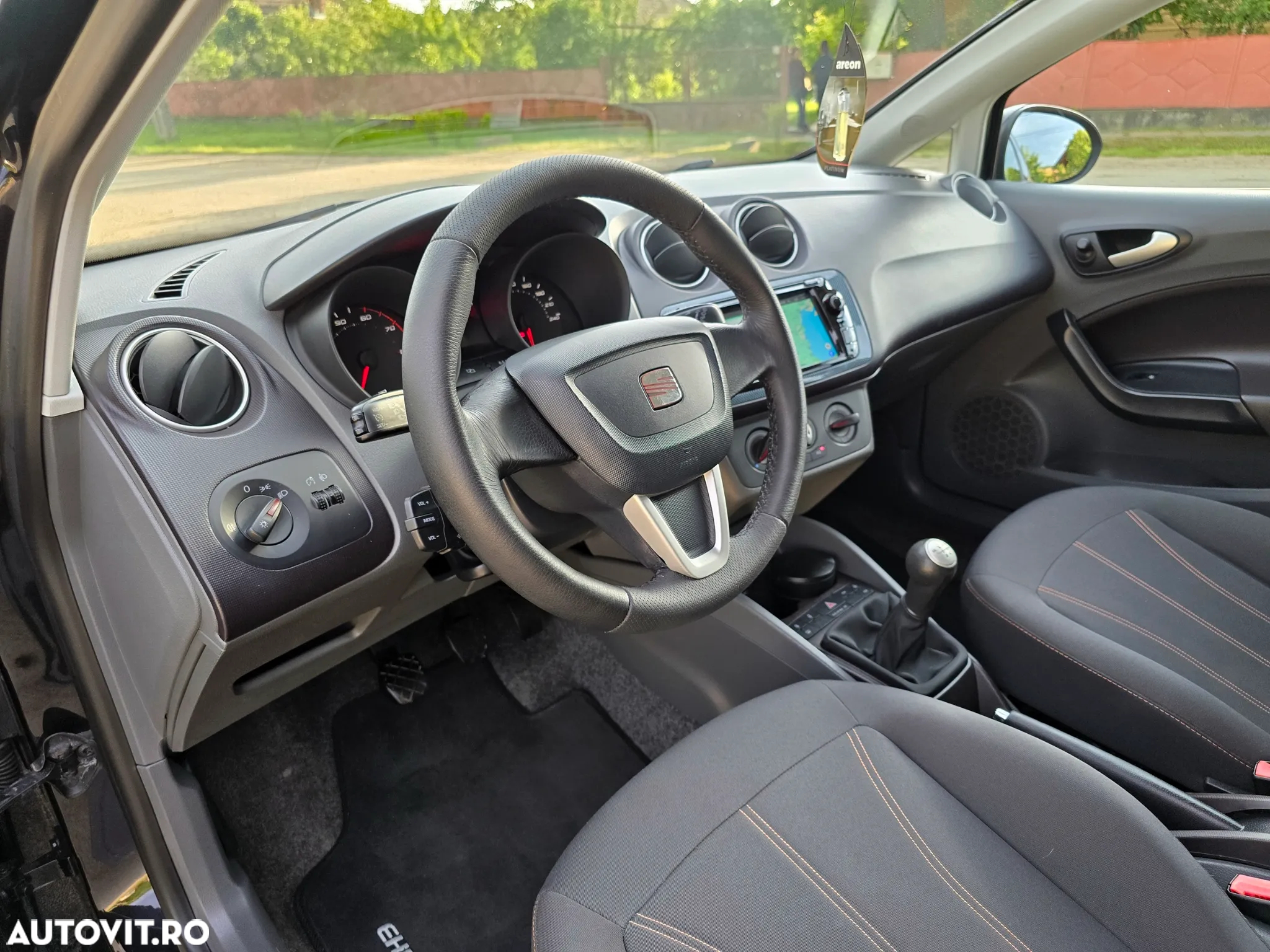 Seat Ibiza 1.2 12V Style - 16