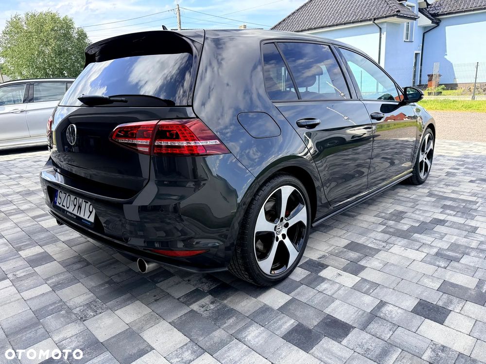 Volkswagen Golf GTI BlueMotion Technology - 17