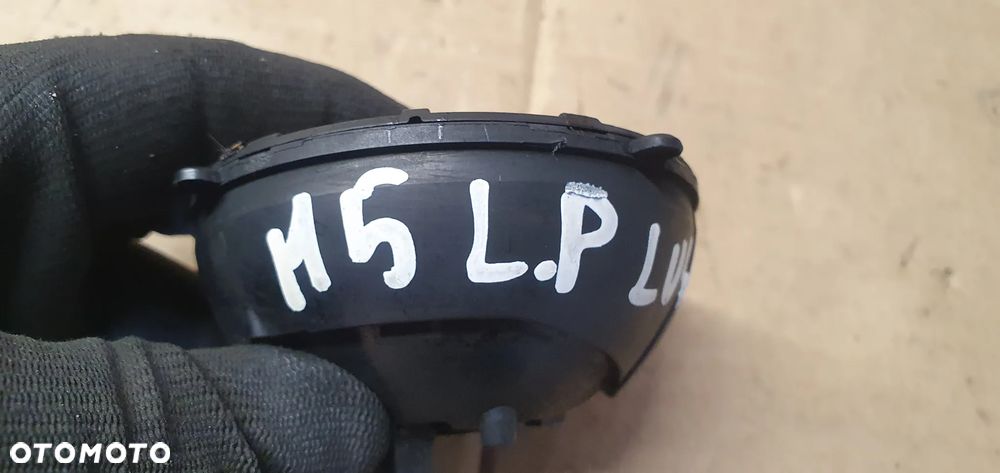 Silniczek lusterka lewy przód lewego BMW M5 G30 F90 - 5