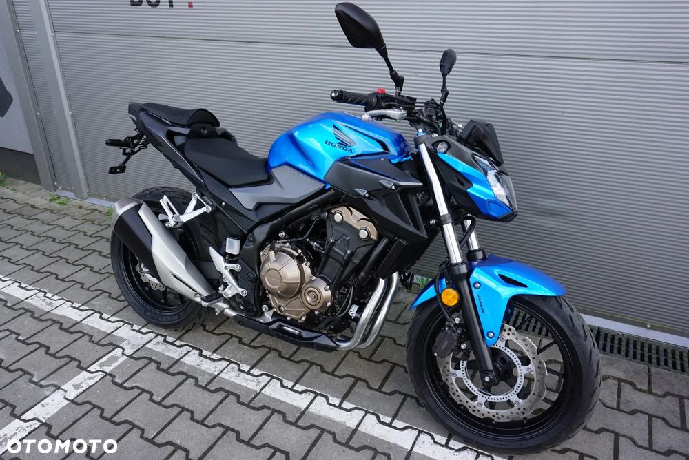 Honda CB - 2
