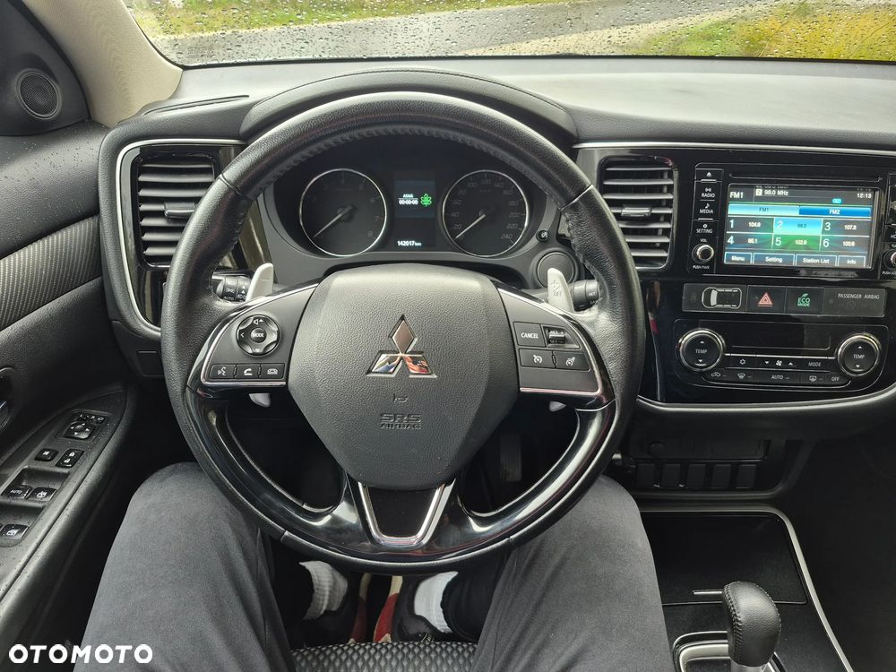 Mitsubishi Outlander 2.0 2WD CVT Edition+ - 14