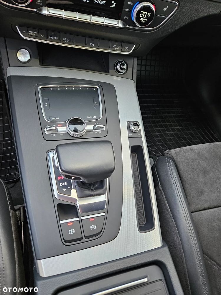 Audi Q5 - 11