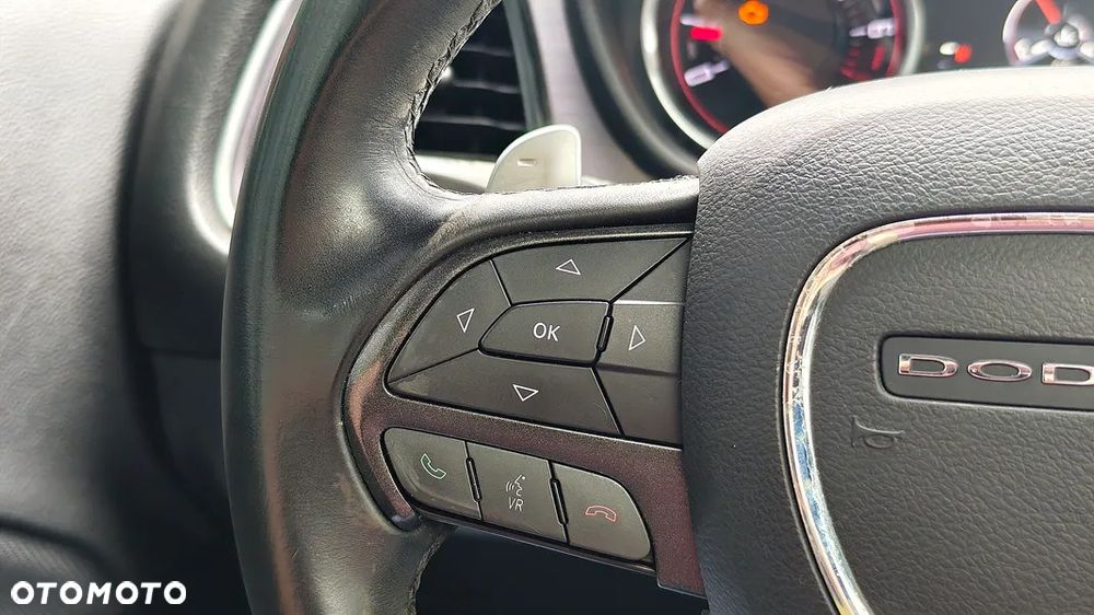 Dodge Challenger 3.6 SXT Plus - 26