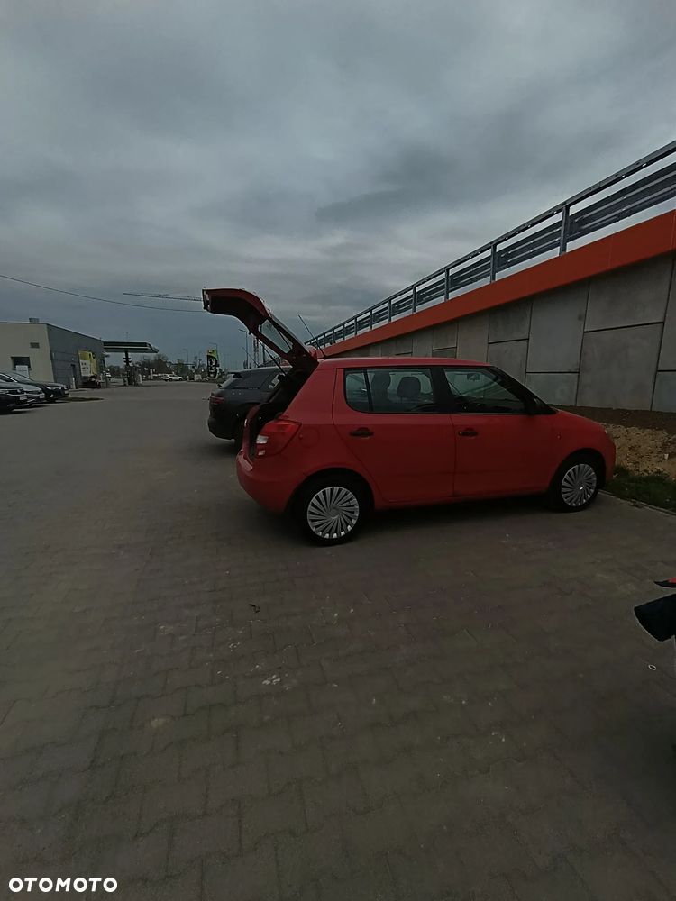 Skoda Fabia 1.2 HTP - 13