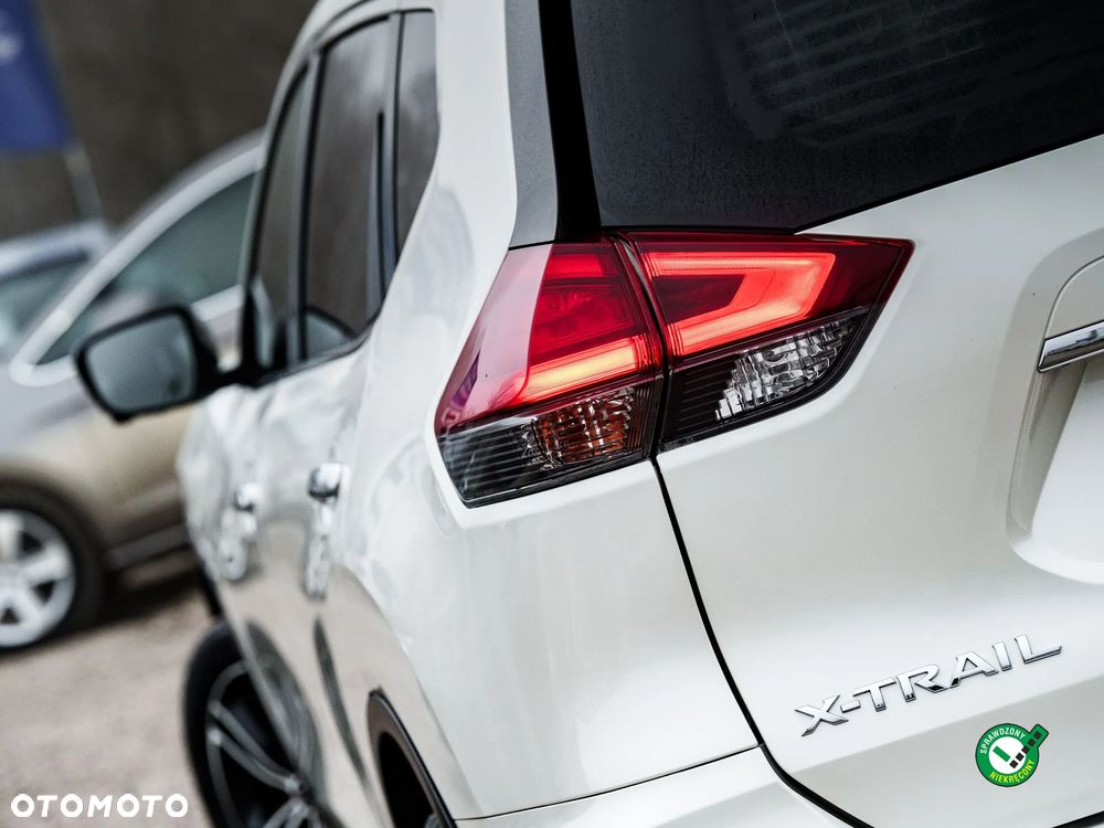 Nissan X-Trail 1.6 DCi N-Connecta 2WD Xtronic 7os - 10