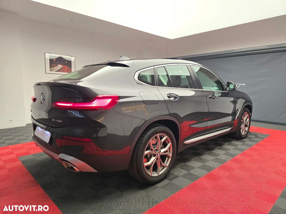 BMW X4 xDrive20i AT xLine - 9