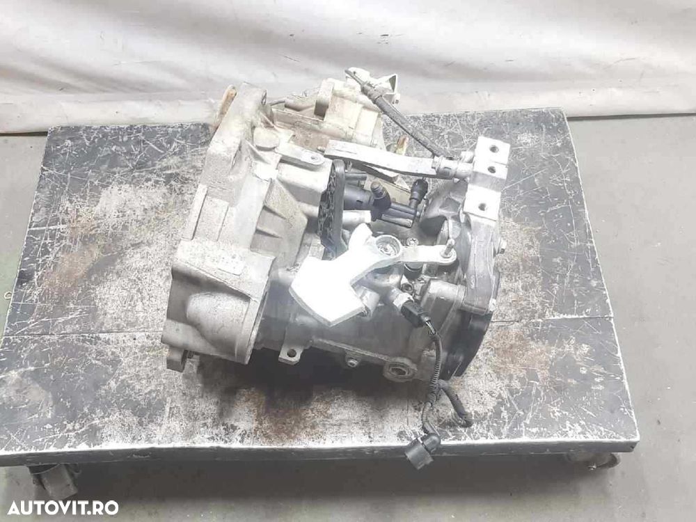 Cutie de viteze VW Golf 6 1.6 TDI; 5 Trepte; LUB - 4