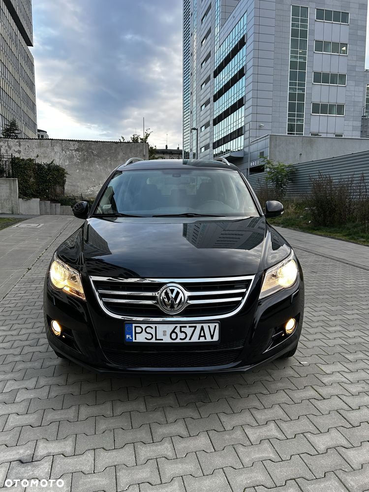 Volkswagen Tiguan - 5