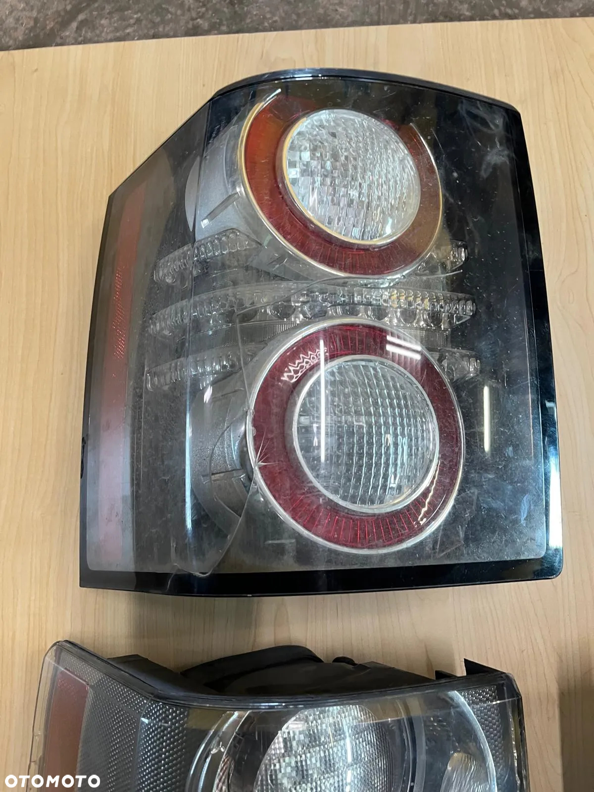 Lampa tył tylna prawa lewa uszkodzona na części Range Rover 3 III LM L322 - 3