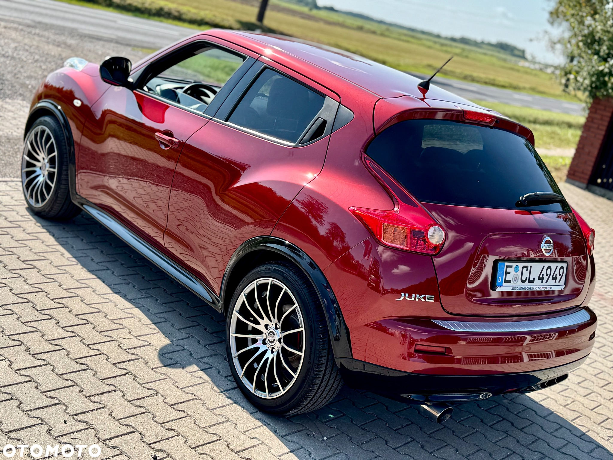 Nissan Juke 1.6 T Tekna - 4