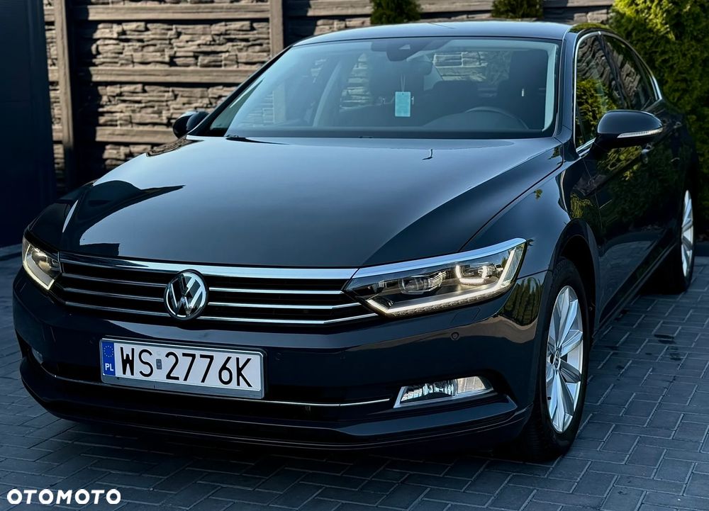 Volkswagen Passat 2.0 TDI SCR Comfortline DSG - 9