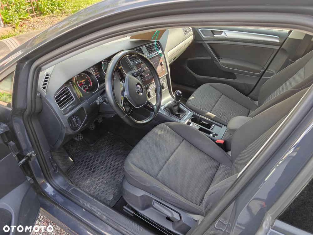 Volkswagen Golf 1.0 TSI BMT Comfortline - 4