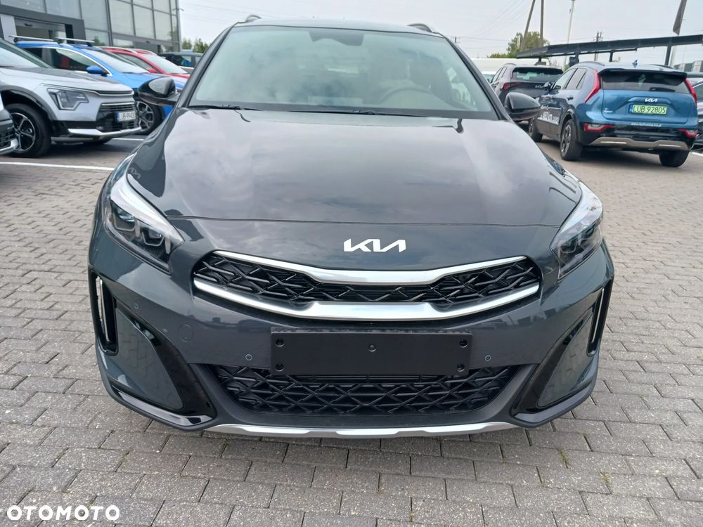Kia XCeed 1.6 T-GDI M DCT - 3