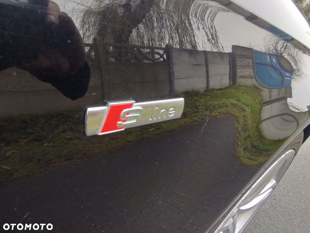 Audi A4 Avant 2.0 TDI Quattro S tronic - 25