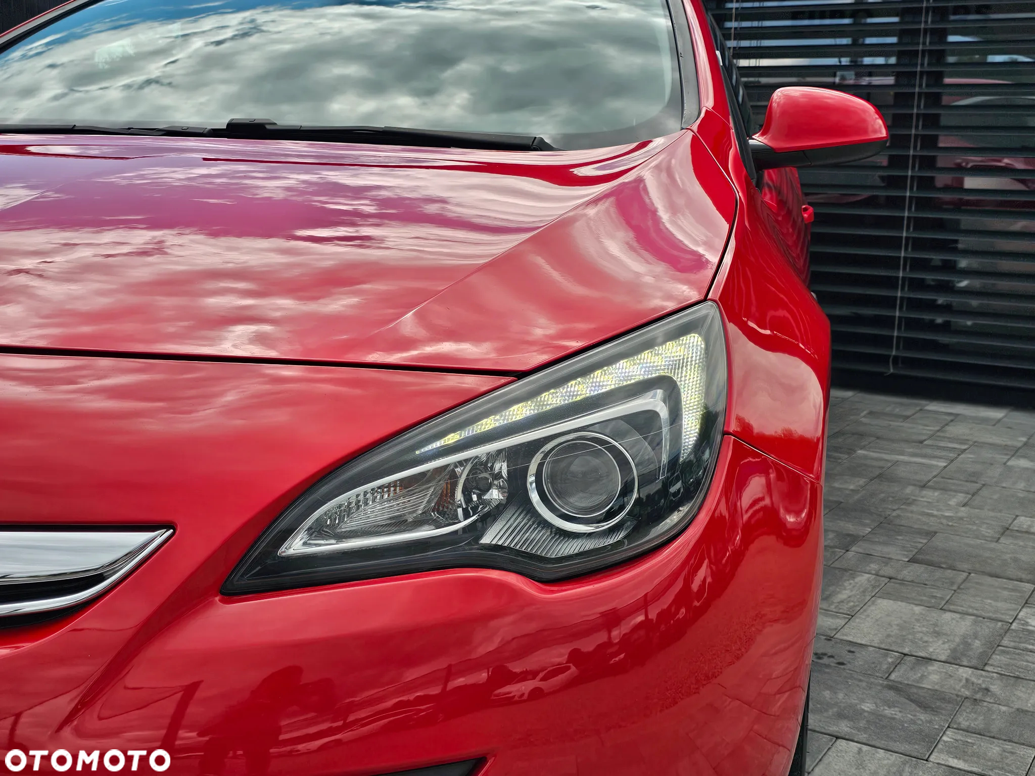 Opel Astra IV GTC 1.6 T Active - 24