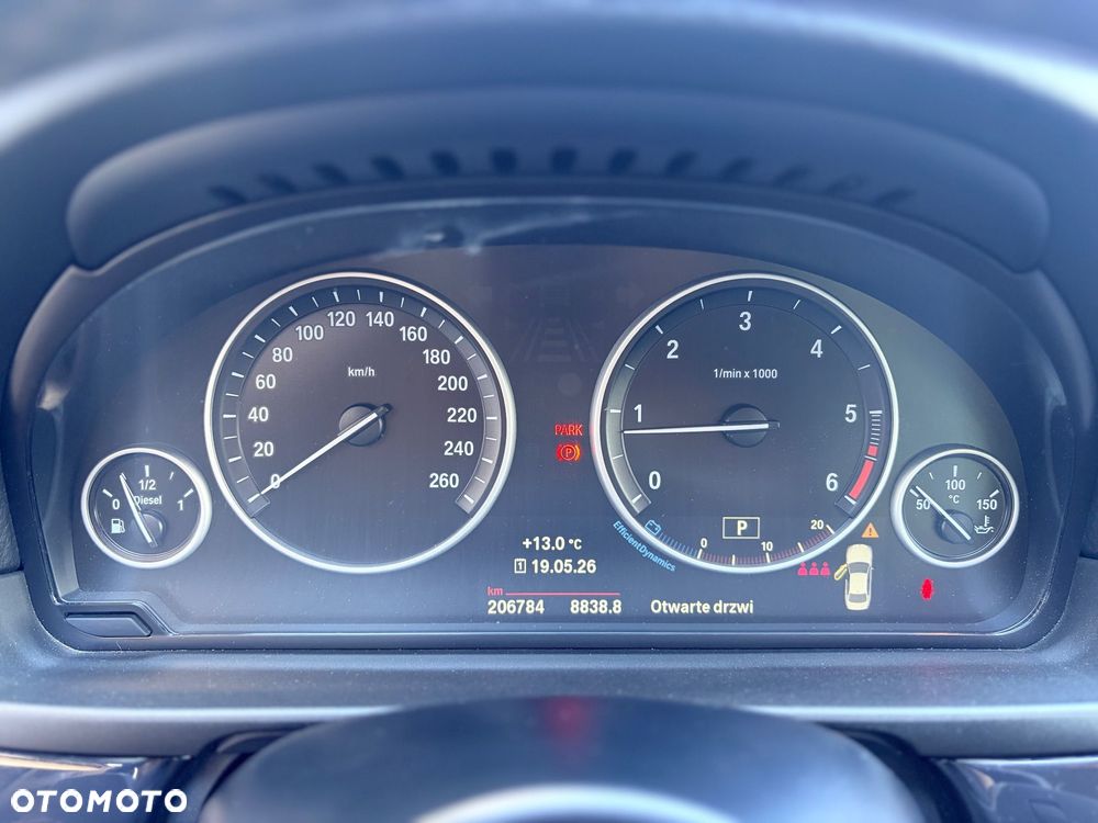 BMW Seria 5 518d Business Edition - 17