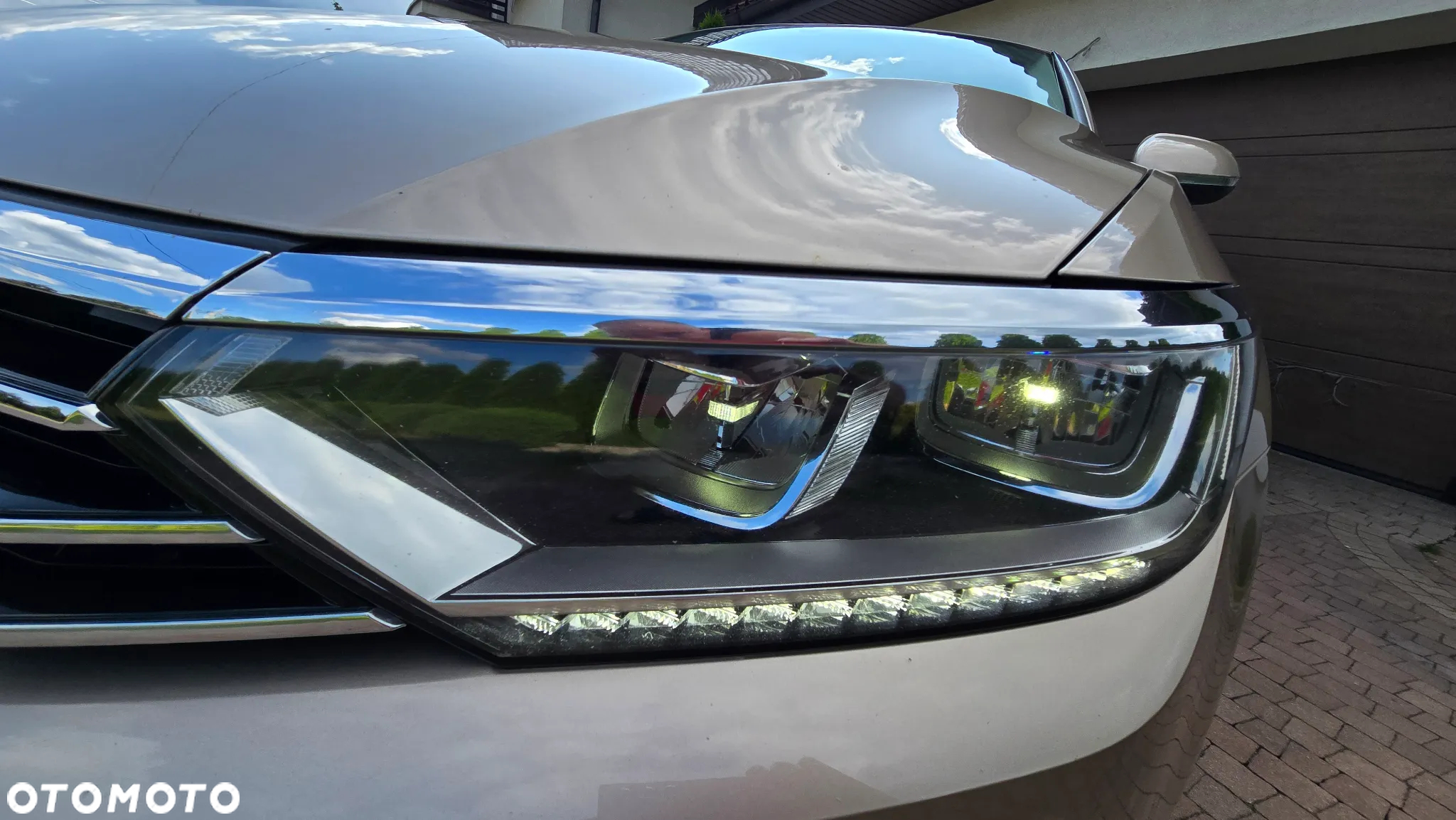 Volkswagen Passat - 29