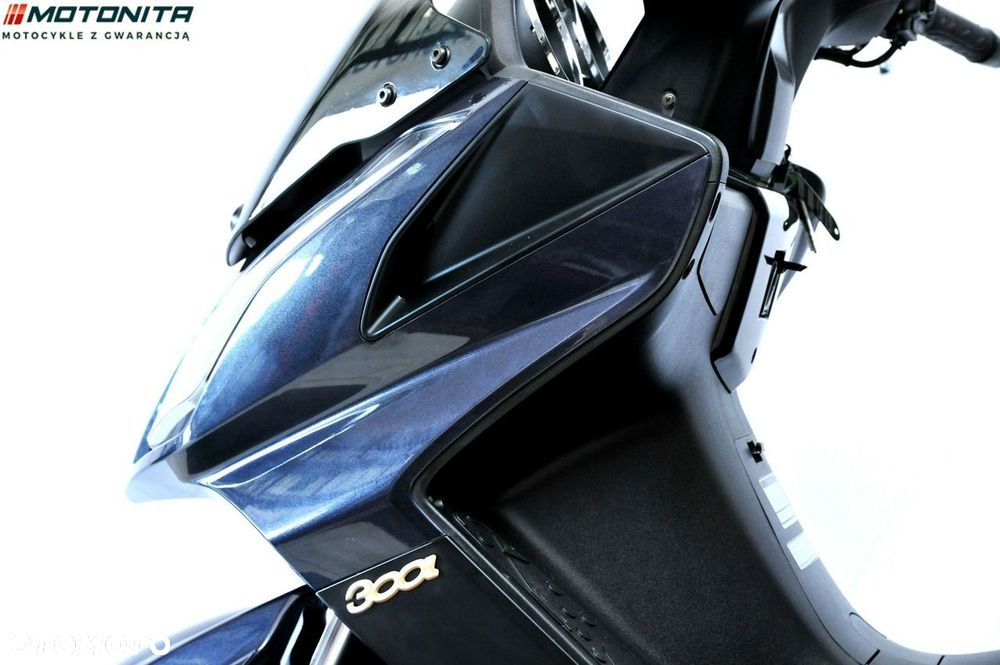 Kymco Downtown - 7