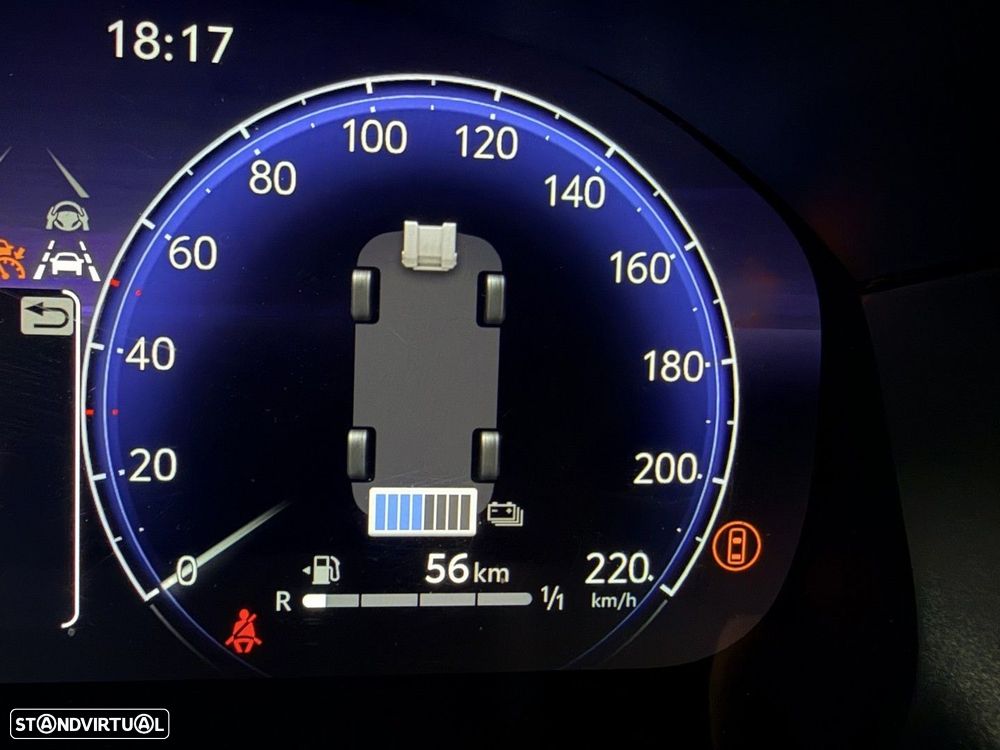 Toyota Yaris Cross 1.5 HDF Premiere Edition - 33