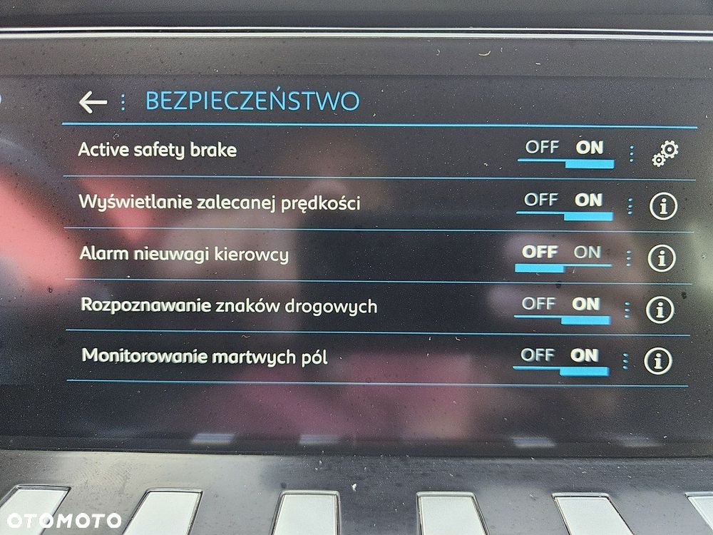 Peugeot 508 1.6 PureTech Allure Pack S&S EAT8 - 36