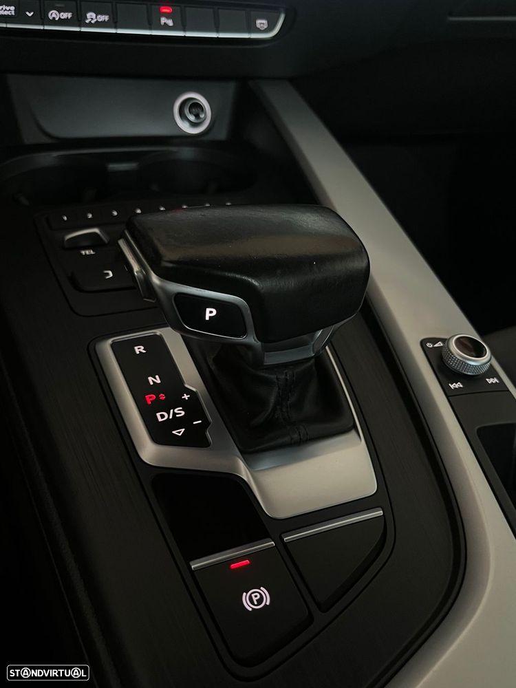 Audi A4 2.0 TDI S-line S tronic - 17