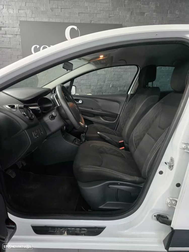 Renault Clio 0.9 TCe Limited - 12