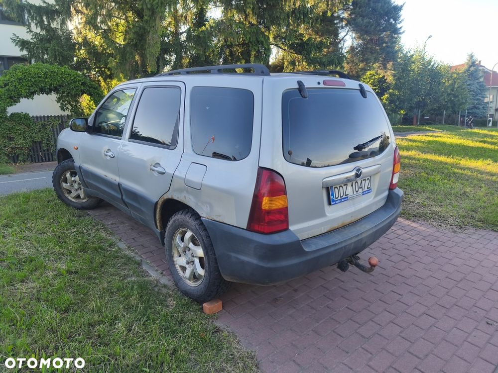 Mazda Tribute - 4