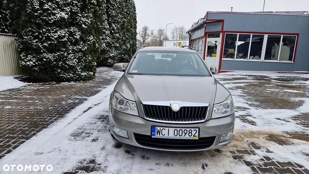 Skoda Octavia 1.8 TSI Elegance DSG - 3