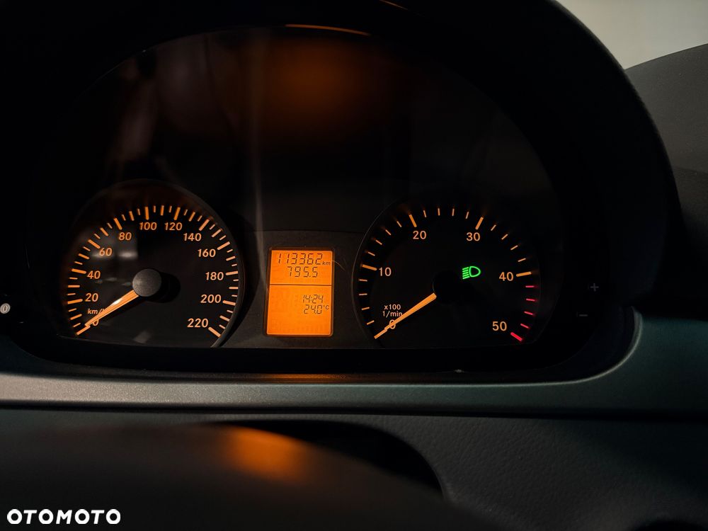 Mercedes-Benz Viano 3.0 CDI kompakt Automatik Fun Activity DPF - 18