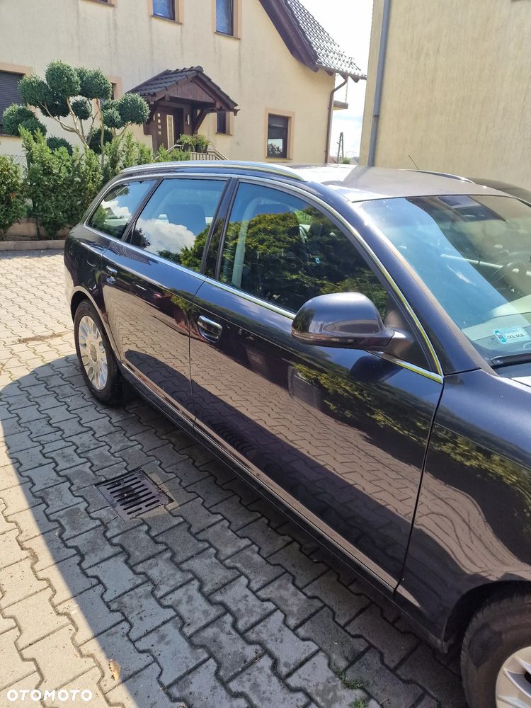 Audi A6 Avant 2.0 TDI - 10
