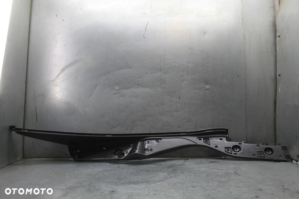 Suzuki Burgman AN 400 K3 K4 K5 K6 podłoga podest wypełnienie prawa
