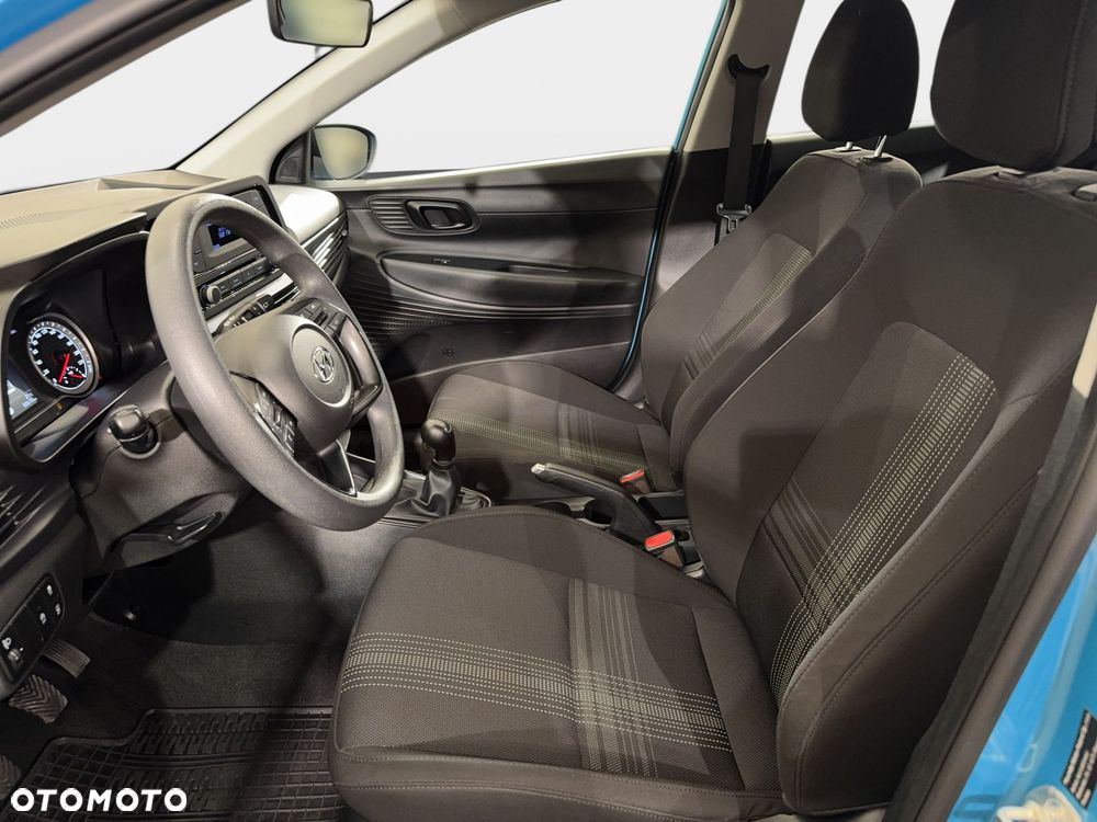 Hyundai i20 - 11