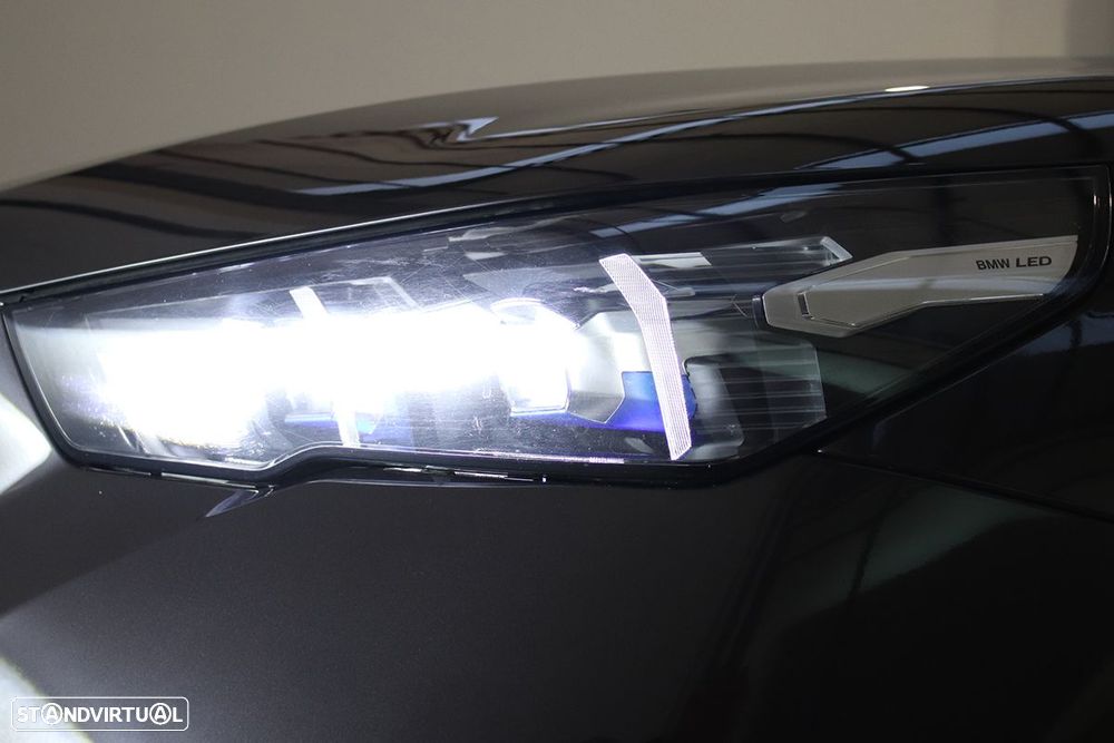 BMW 520 d Pack Desportivo M - 6