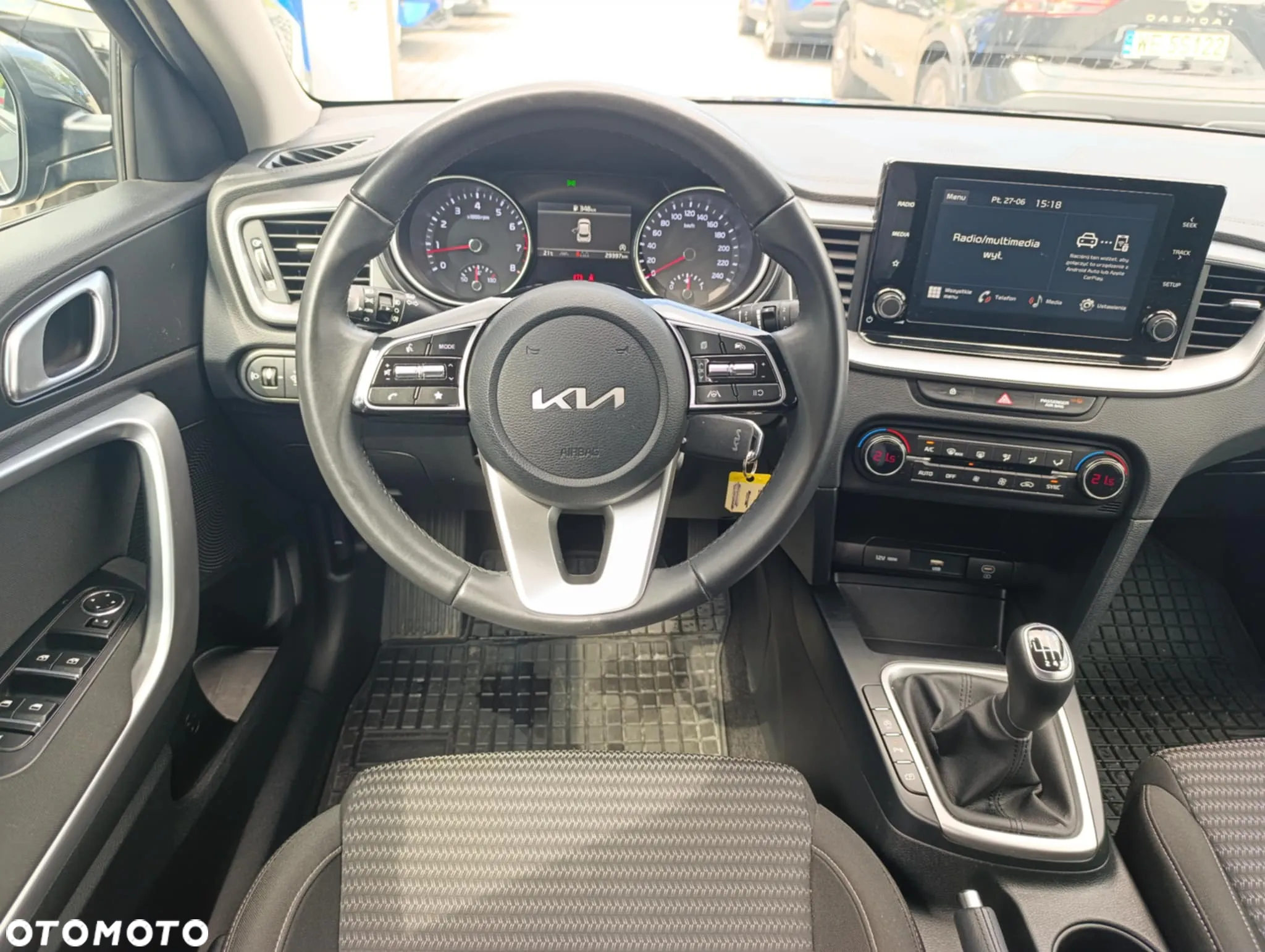 Kia XCeed 1.5 T-GDI M - 18