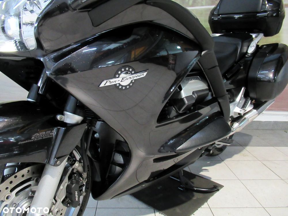 Honda ST - 22