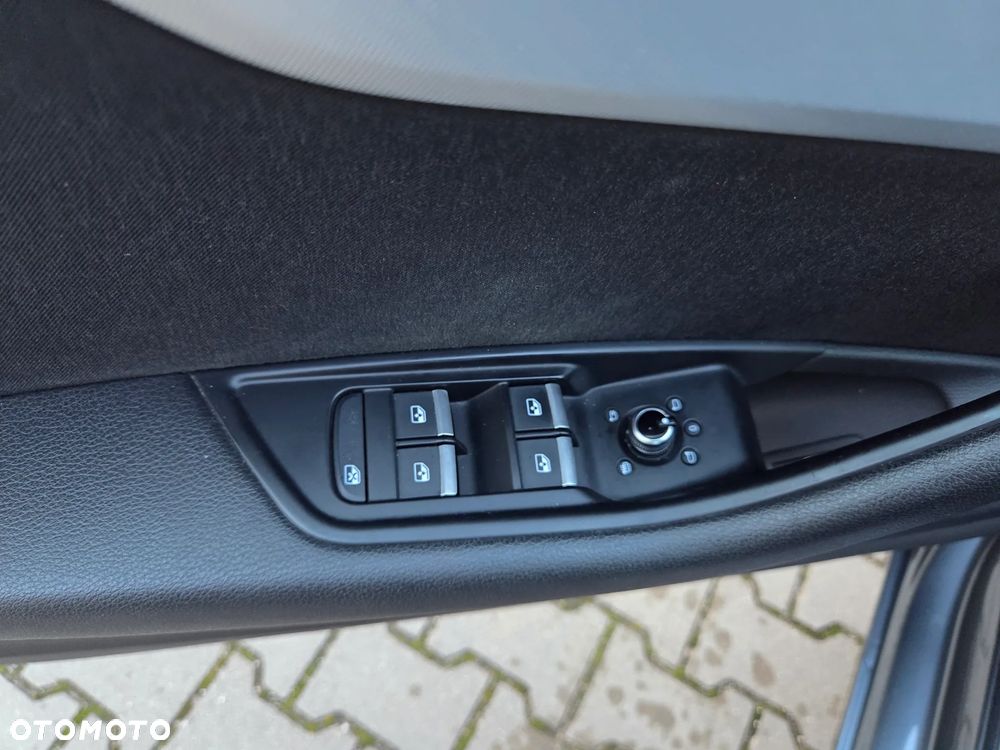 Audi A4 Avant - 16