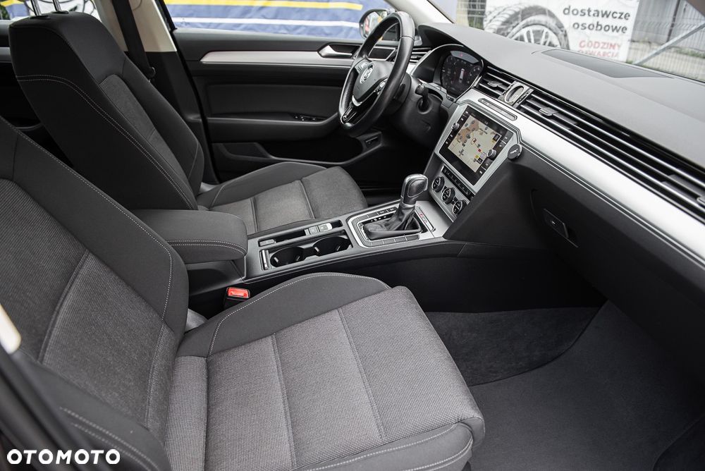 Volkswagen Passat 2.0 TDI SCR 4Mot DSG Highline - 31