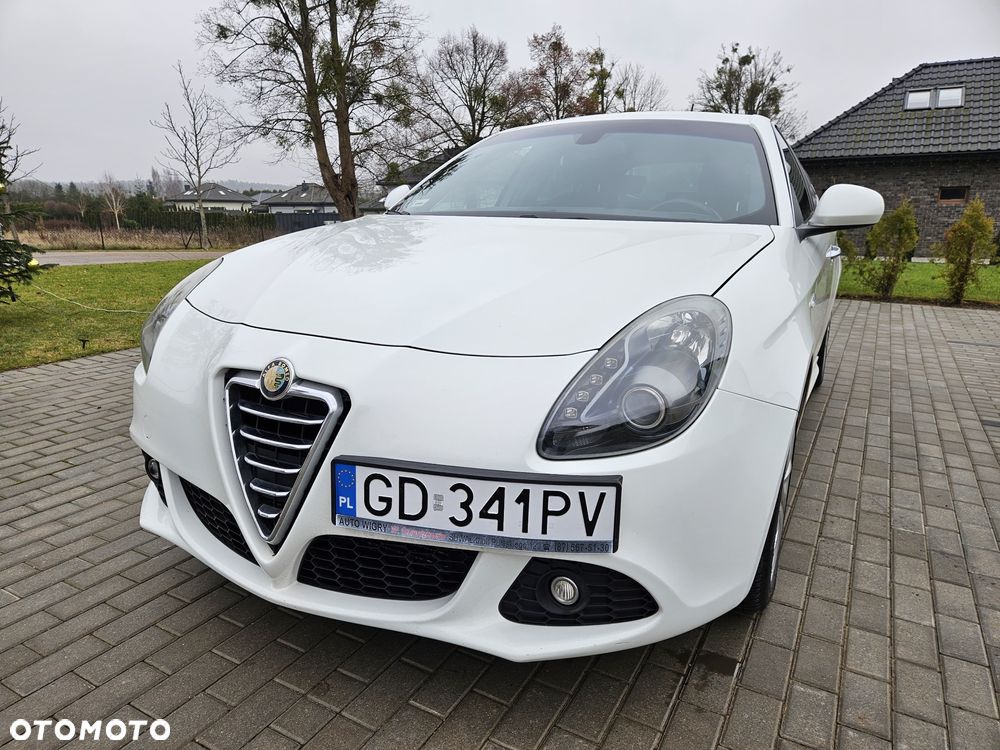 Alfa Romeo Giulietta 1.6 JTDM 16V Veloce - 2