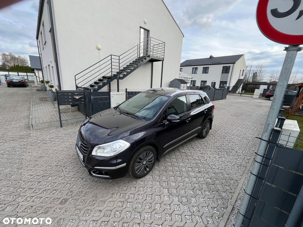 Suzuki SX4 1.6 Premium - 10