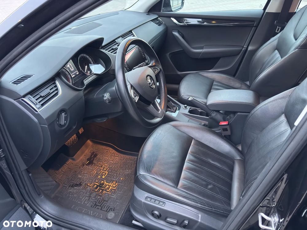 Skoda Octavia 2.0 TDI 4x4 Style DSG - 20