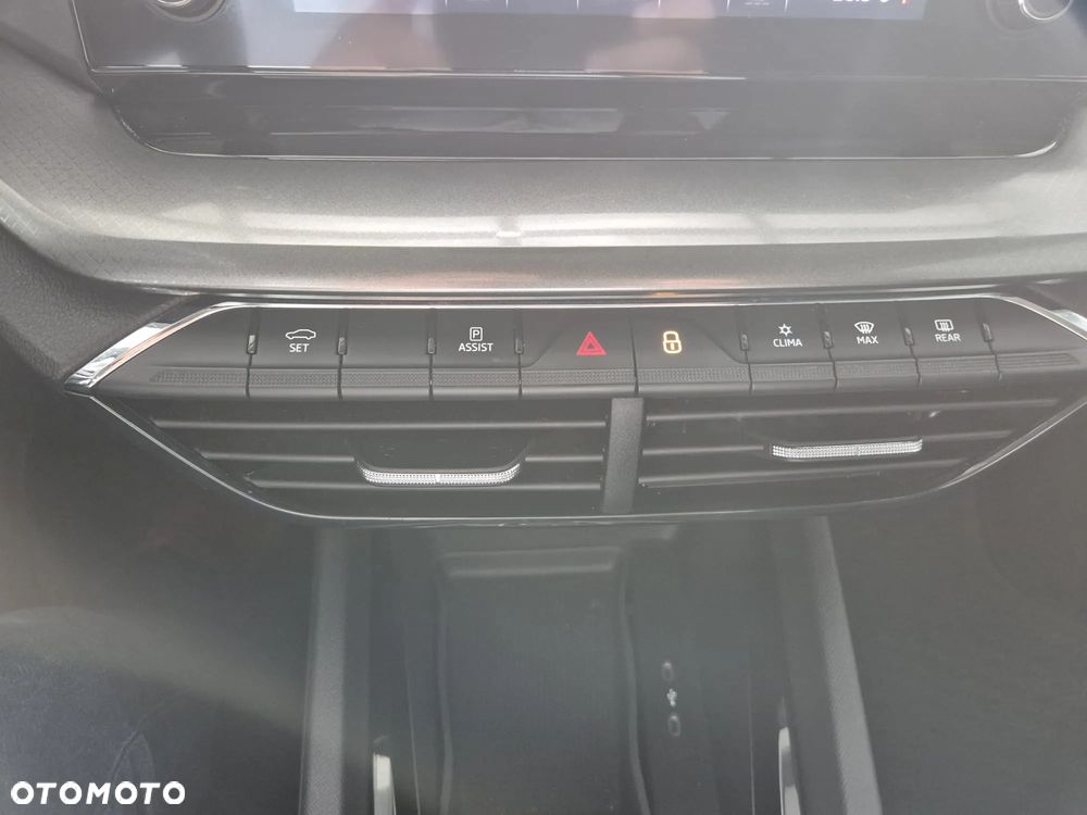 Skoda Octavia 1.5 TSI ACT Ambition DSG - 16