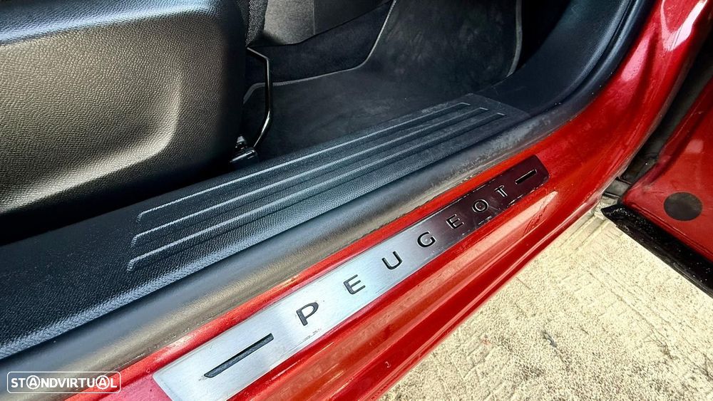 Peugeot 2008 PureTech 100 Style - 22