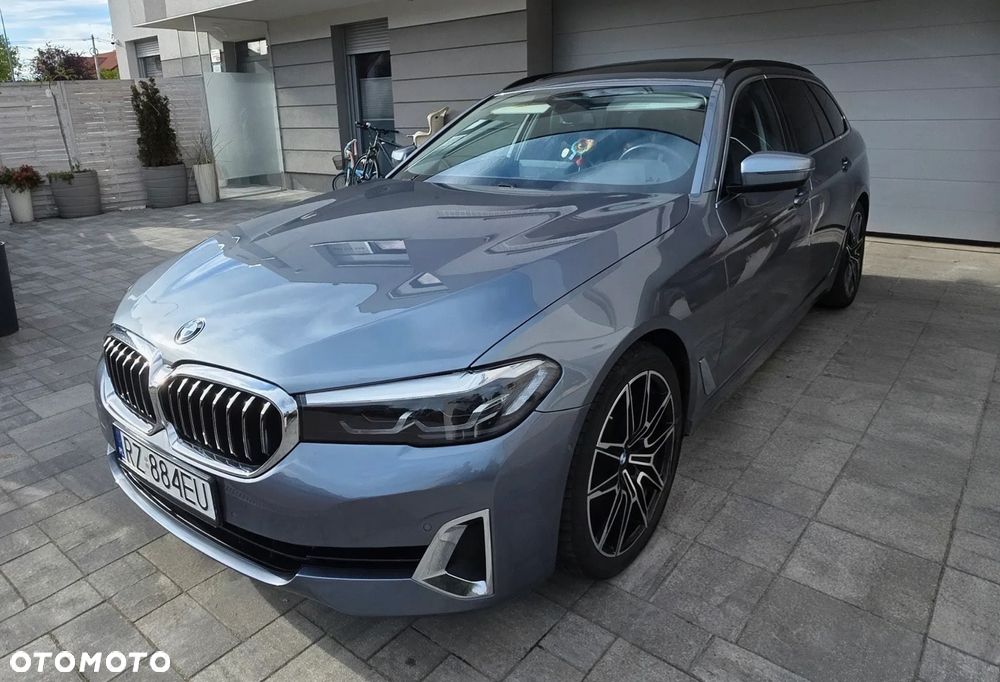 BMW Seria 5 530d xDrive mHEV Luxury Line - 7