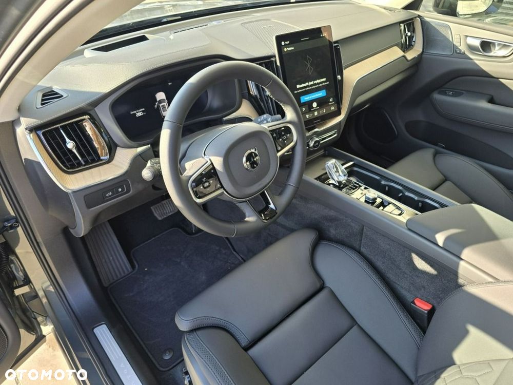 Volvo XC 60 T8 AWD Ultra Dark - 8