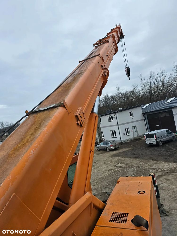 Liebherr LTM 1090 - 7
