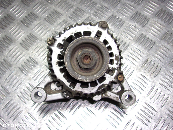 Peugeot 206 307 1007 Bipper Expert Partner alternator 1.1 1.4 1.6 2.0 1.6 HDI 1.6 VTI 1.9 D