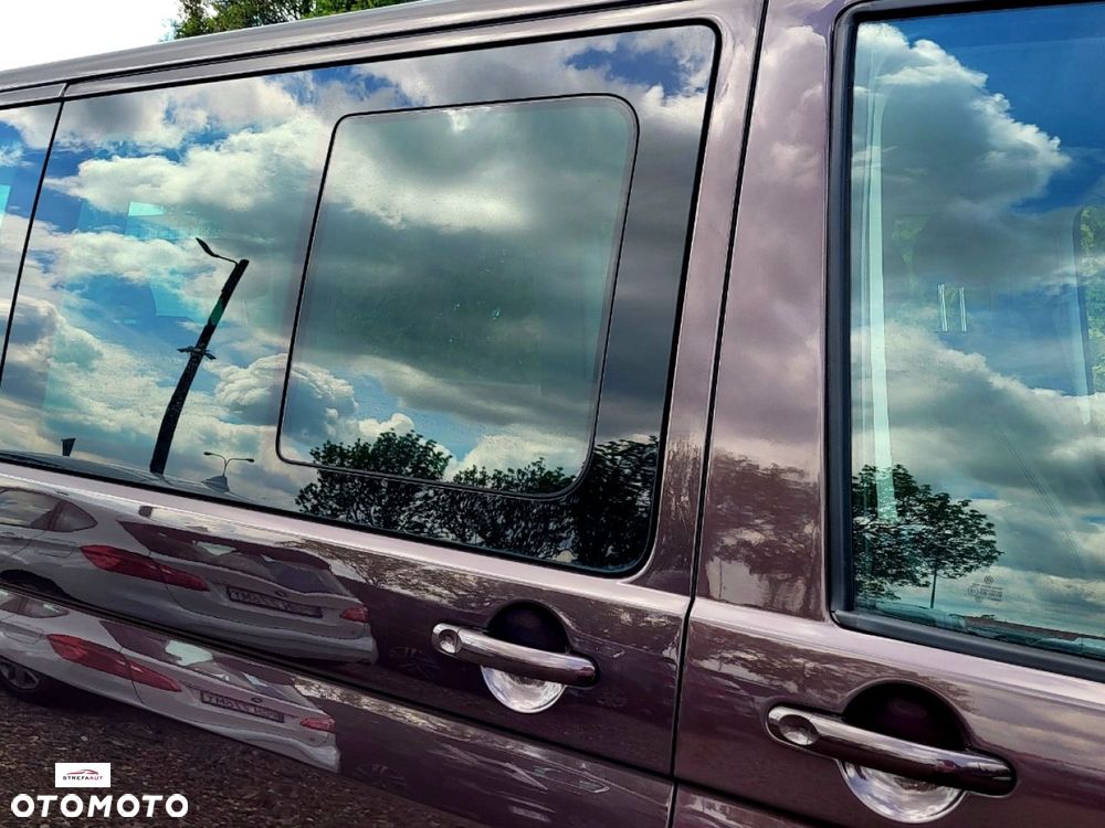 Volkswagen Multivan - 37