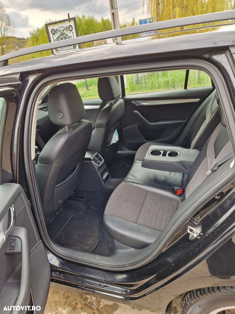 Skoda Octavia 2.0 TDI ELEGANCE - 7