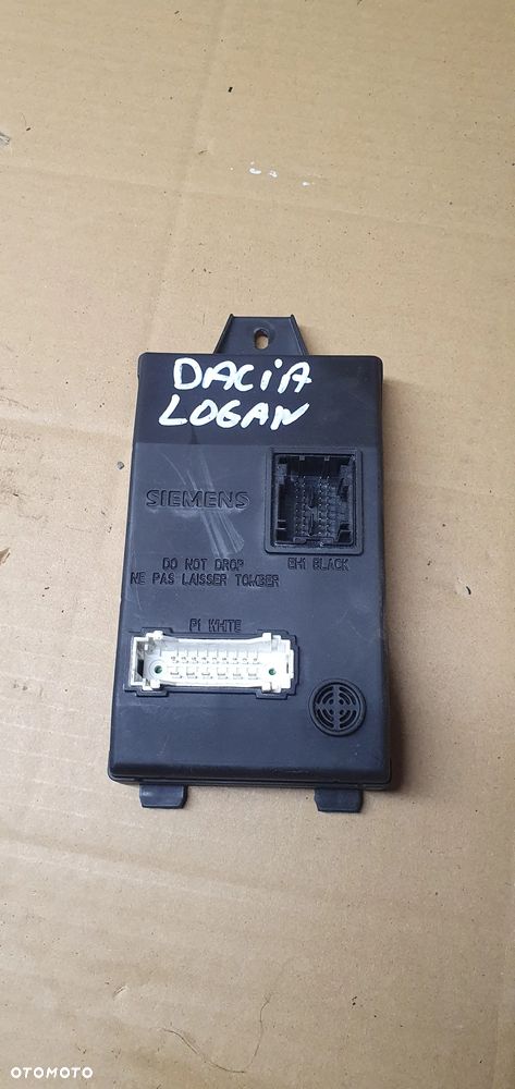 Moduł sterownik BSI Dacia Logan 8200296328B - 1