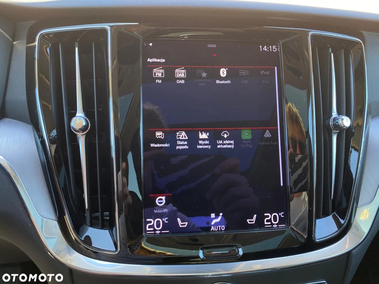 Volvo V60 T6 AWD Plug-In Hybrid Inscription - 29